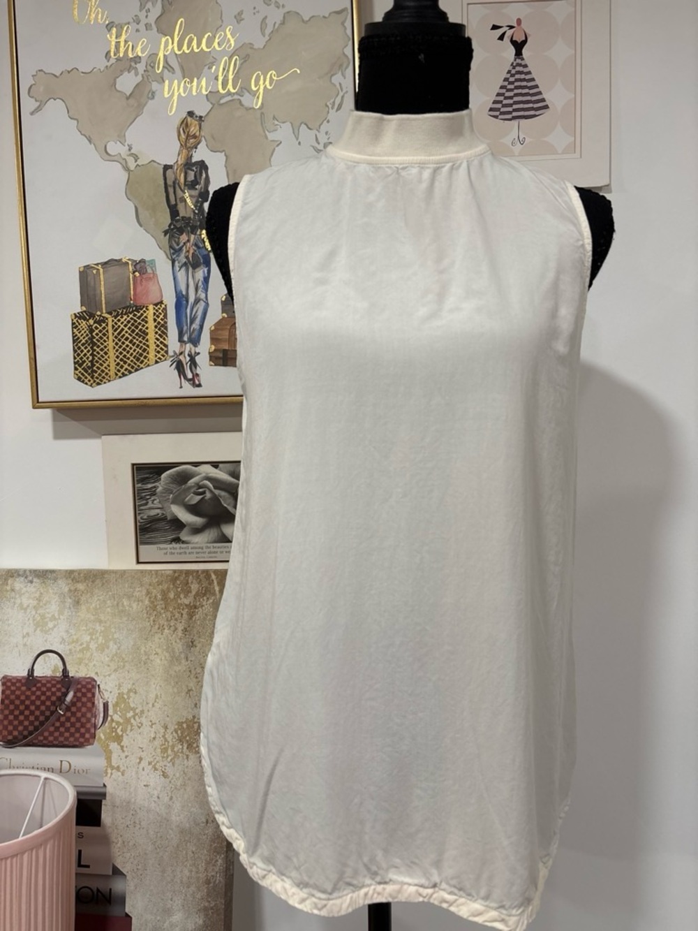 LOFT Cream Sleeveless Mock Neck Camisole